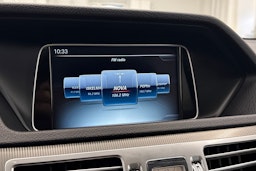 harmaa Mercedes-Benz E 2016 kuva 24.