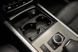 harmaa Mercedes-Benz E 2016 kuva 33.