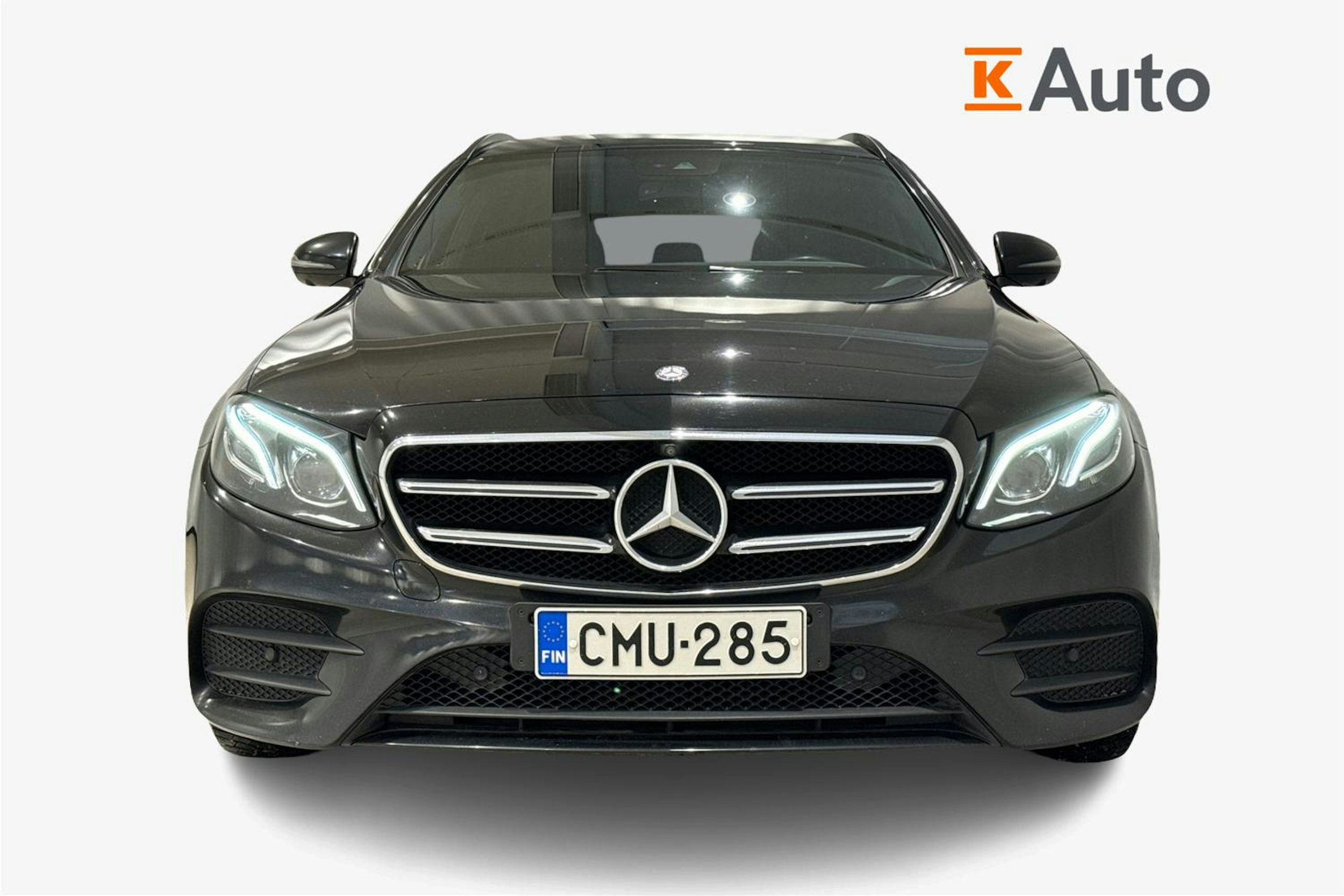musta Mercedes-Benz E 2016 kuva 5.