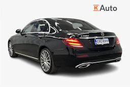 musta Mercedes-Benz E 2016 kuva 2.