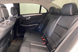 valkoinen Mercedes-Benz E 2016 kuva 10.
