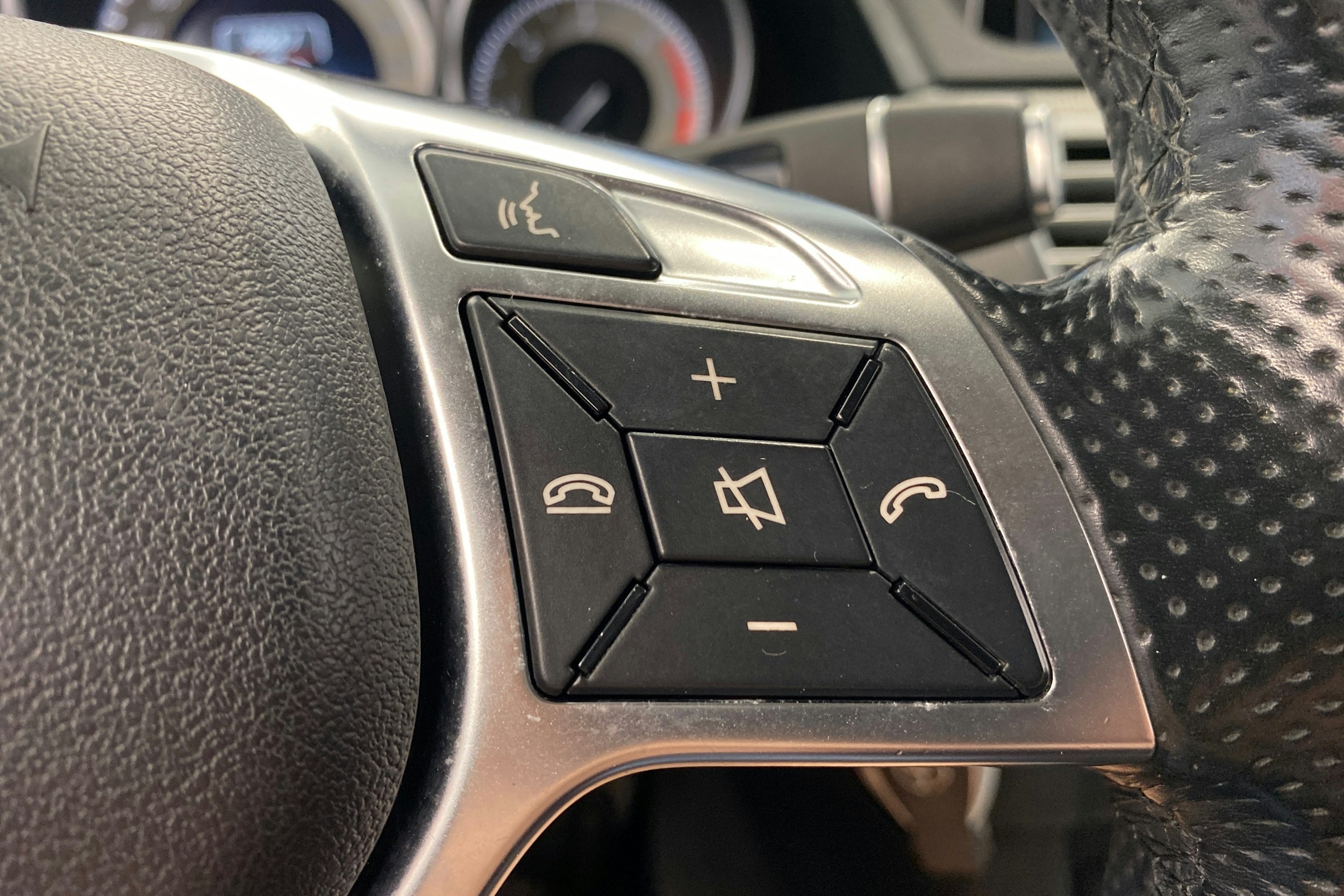 valkoinen Mercedes-Benz E 2016 kuva 17.
