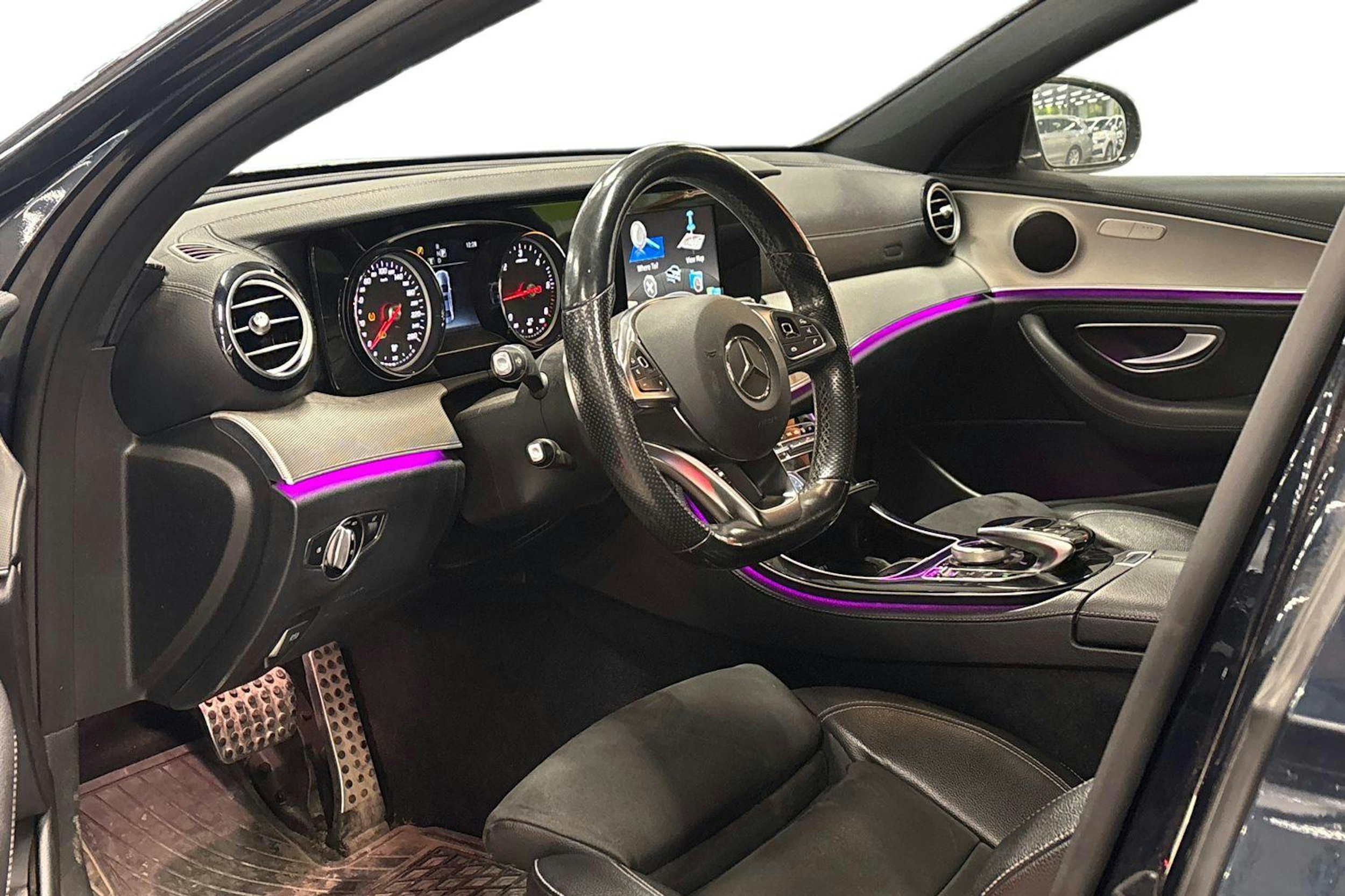 vihreä Mercedes-Benz E 2016 kuva 3.