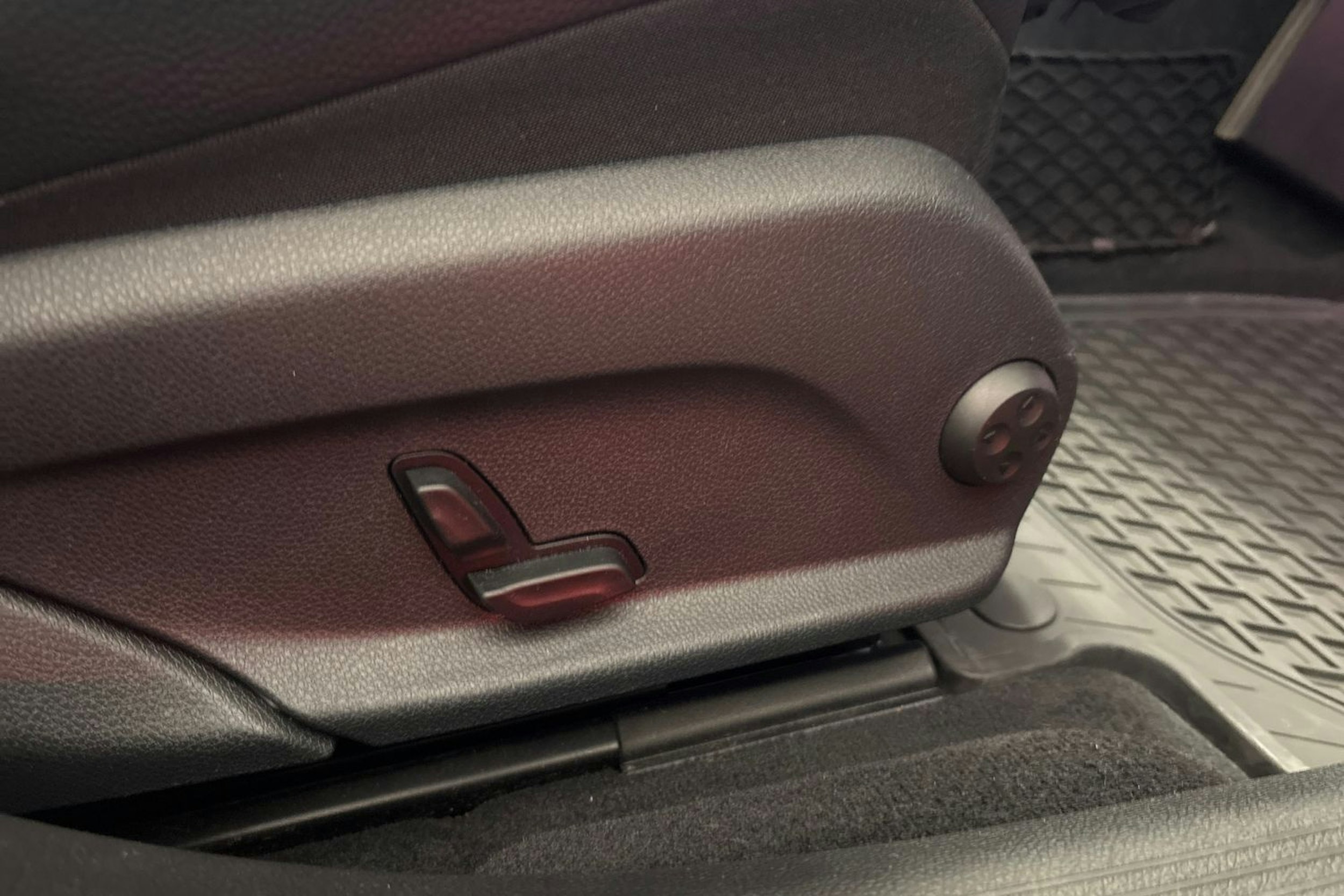 vihreä Mercedes-Benz E 2016 kuva 15.