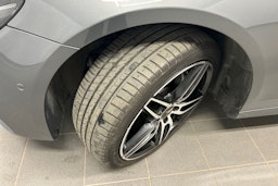 harmaa Mercedes-Benz E 2016 kuva 13.