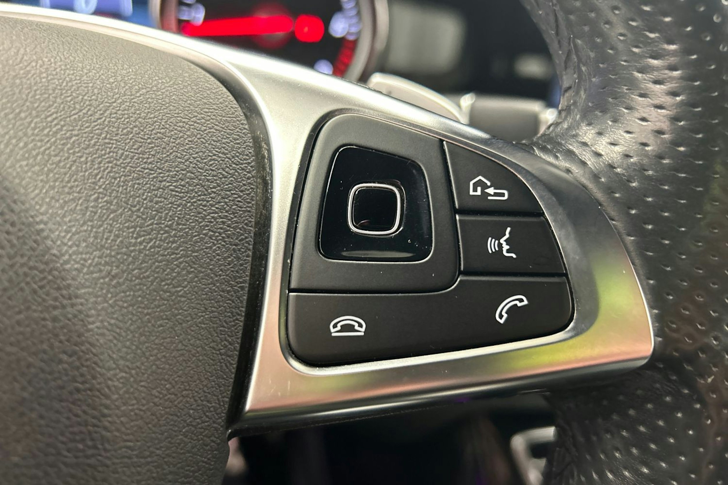 harmaa Mercedes-Benz E 2016 kuva 22.