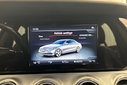 harmaa Mercedes-Benz E 2016 kuva 27.