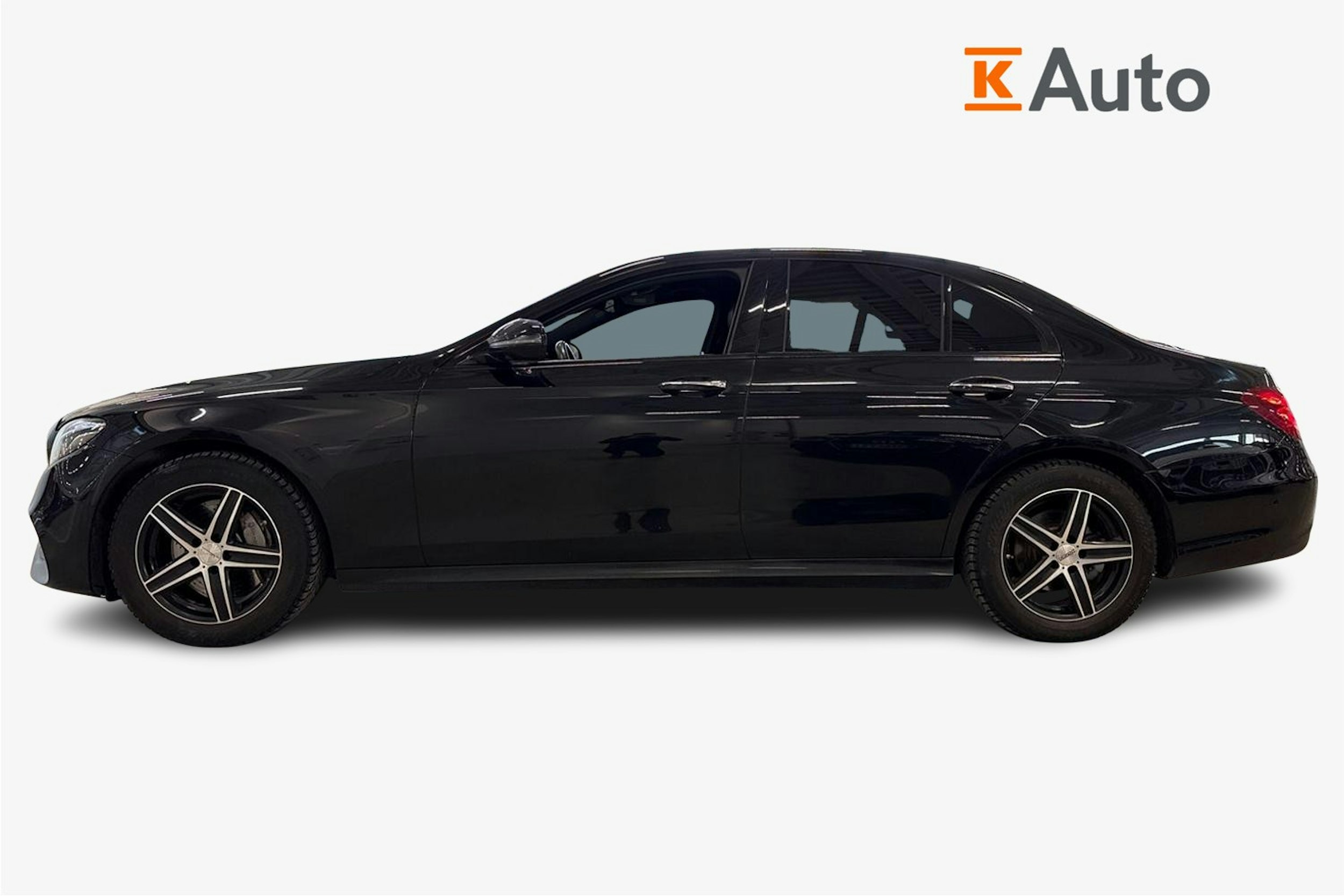 Mercedes-Benz E 2016 kuva 6.