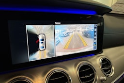 valkoinen Mercedes-Benz E 2016 kuva 17.