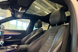 valkoinen Mercedes-Benz E 2016 kuva 25.