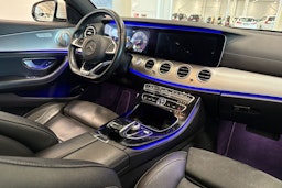 valkoinen Mercedes-Benz E 2016 kuva 27.