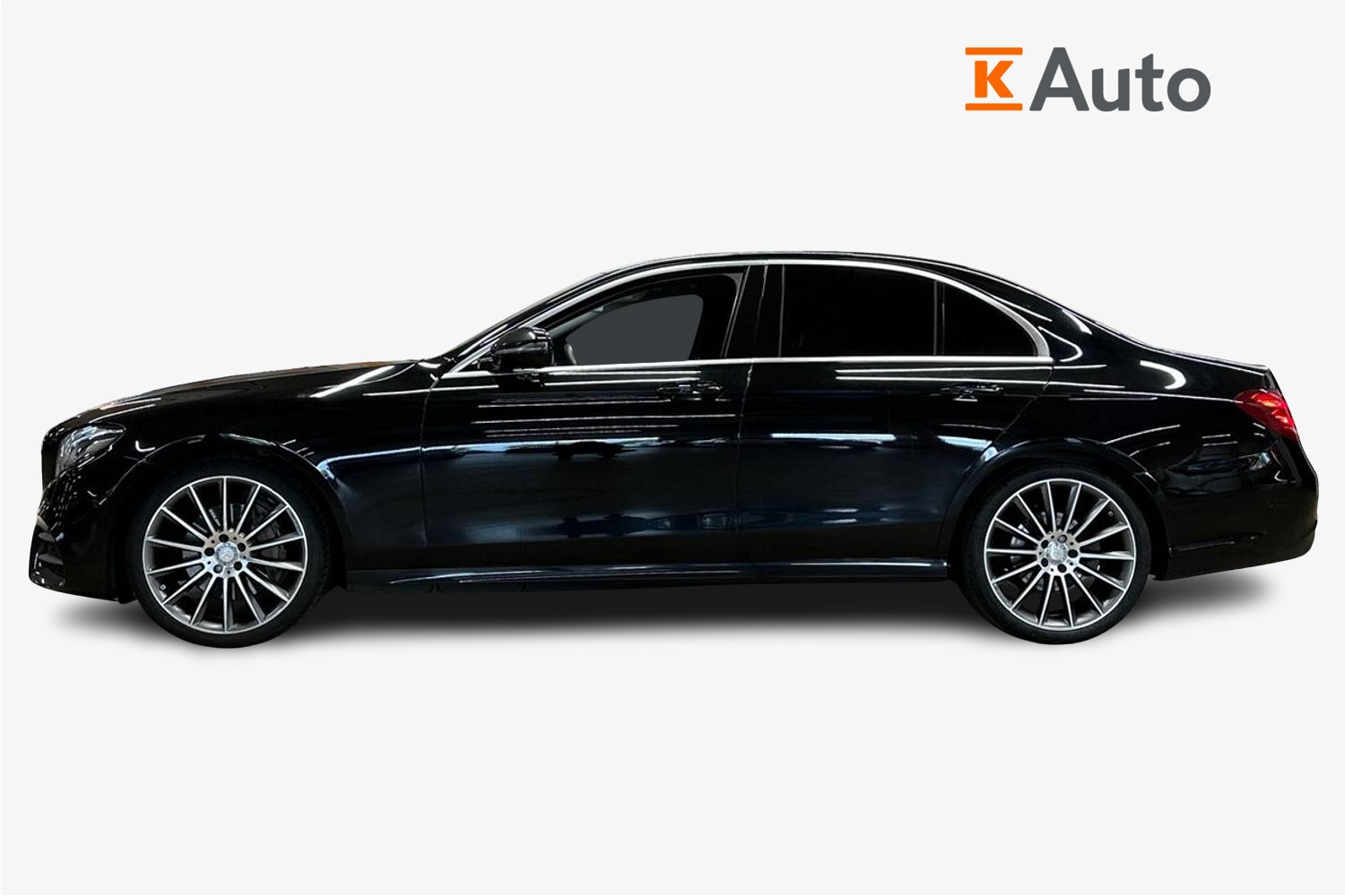 Mercedes-Benz E 2016, kuva 5/26