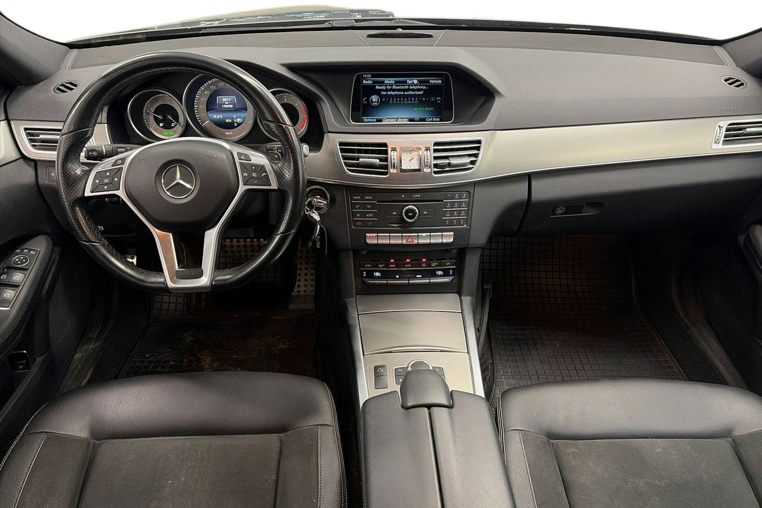 harmaa Mercedes-Benz E 2016 kuva 7.