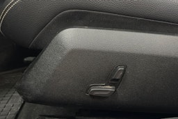 harmaa Mercedes-Benz E 2016 kuva 14.