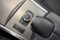 harmaa Mercedes-Benz E 2016 kuva 23.