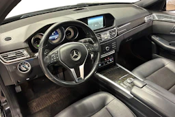 musta Mercedes-Benz E 2016 kuva 6.