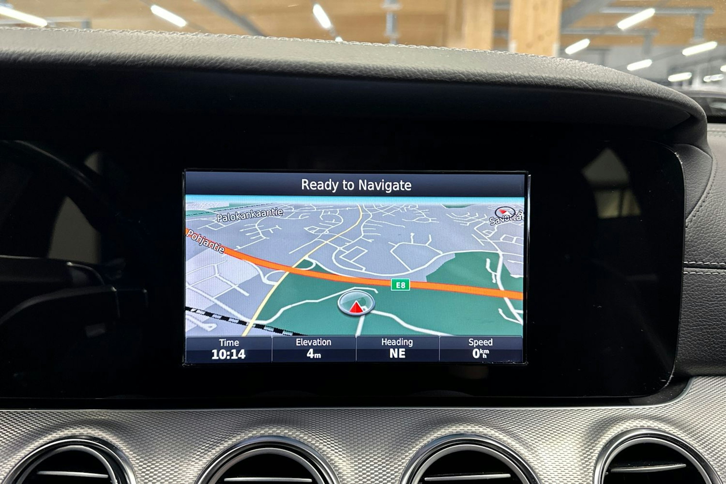 valkoinen Mercedes-Benz E 2016 kuva 17.