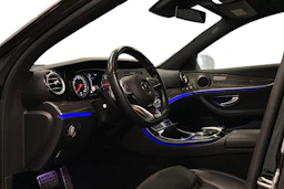 musta Mercedes-Benz E 2017 kuva 3.