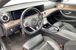 valkoinen Mercedes-Benz E 2017 kuva 3.