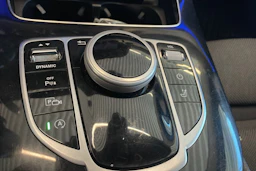 Valkoinen Mercedes-Benz E 2017 kuva 25.