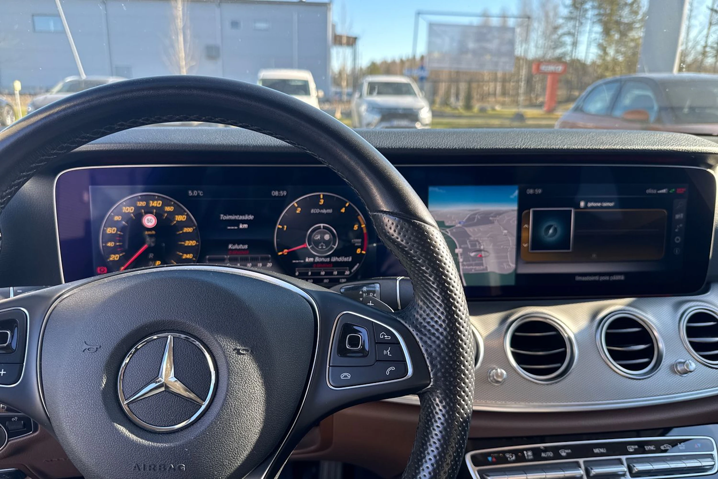 harmaa Mercedes-Benz E 2017 kuva 6.