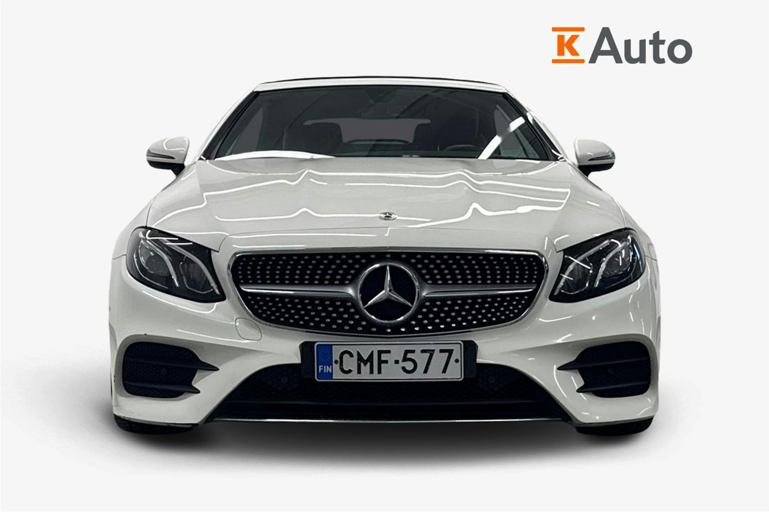 valkoinen Mercedes-Benz E 2017 kuva 5.