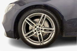 sininen Mercedes-Benz E 2017 kuva 9.