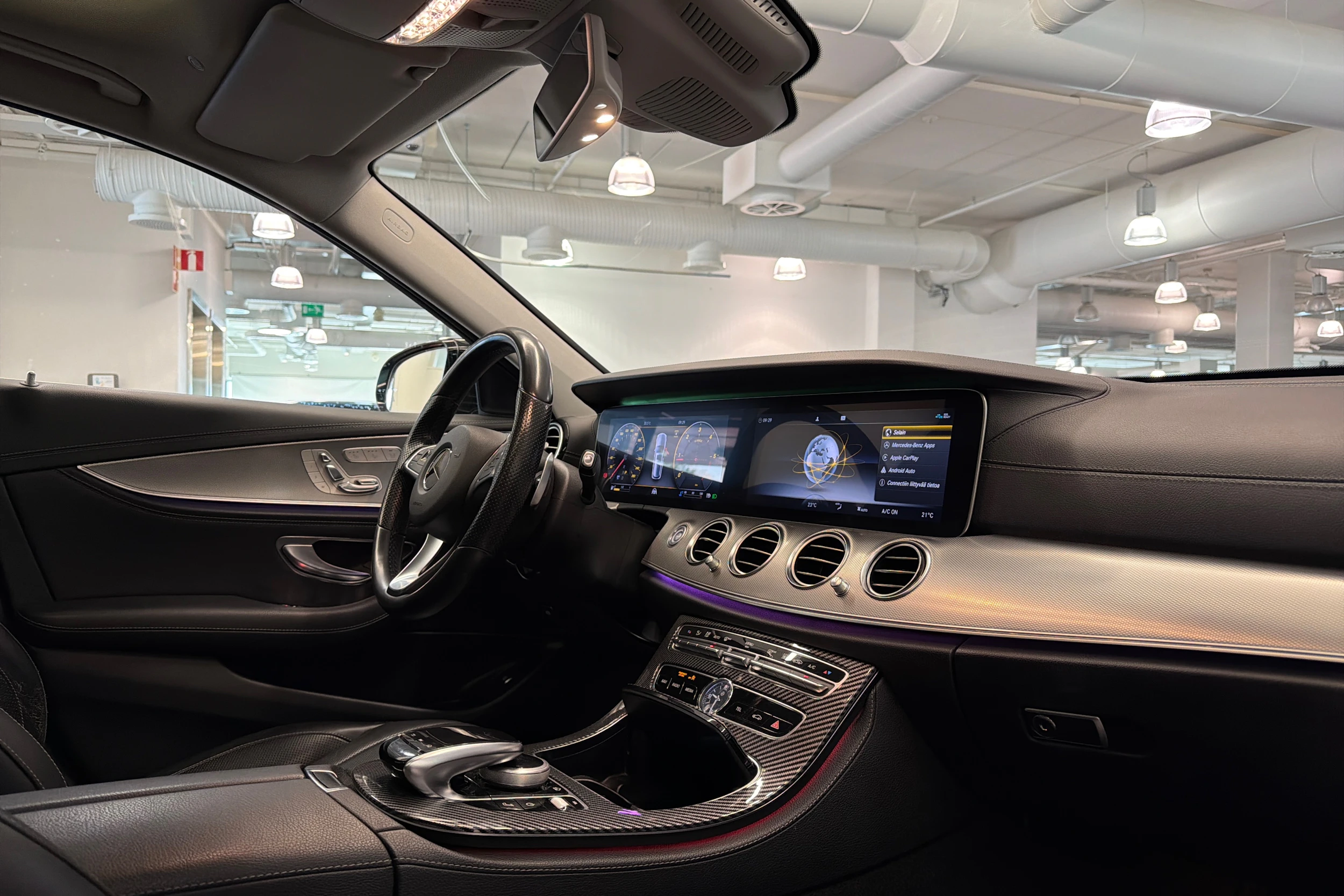 harmaa Mercedes-Benz E 2017 kuva 18.