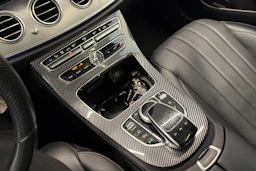 harmaa Mercedes-Benz E 2017 kuva 31.