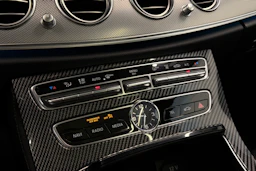 harmaa Mercedes-Benz E 2017 kuva 32.