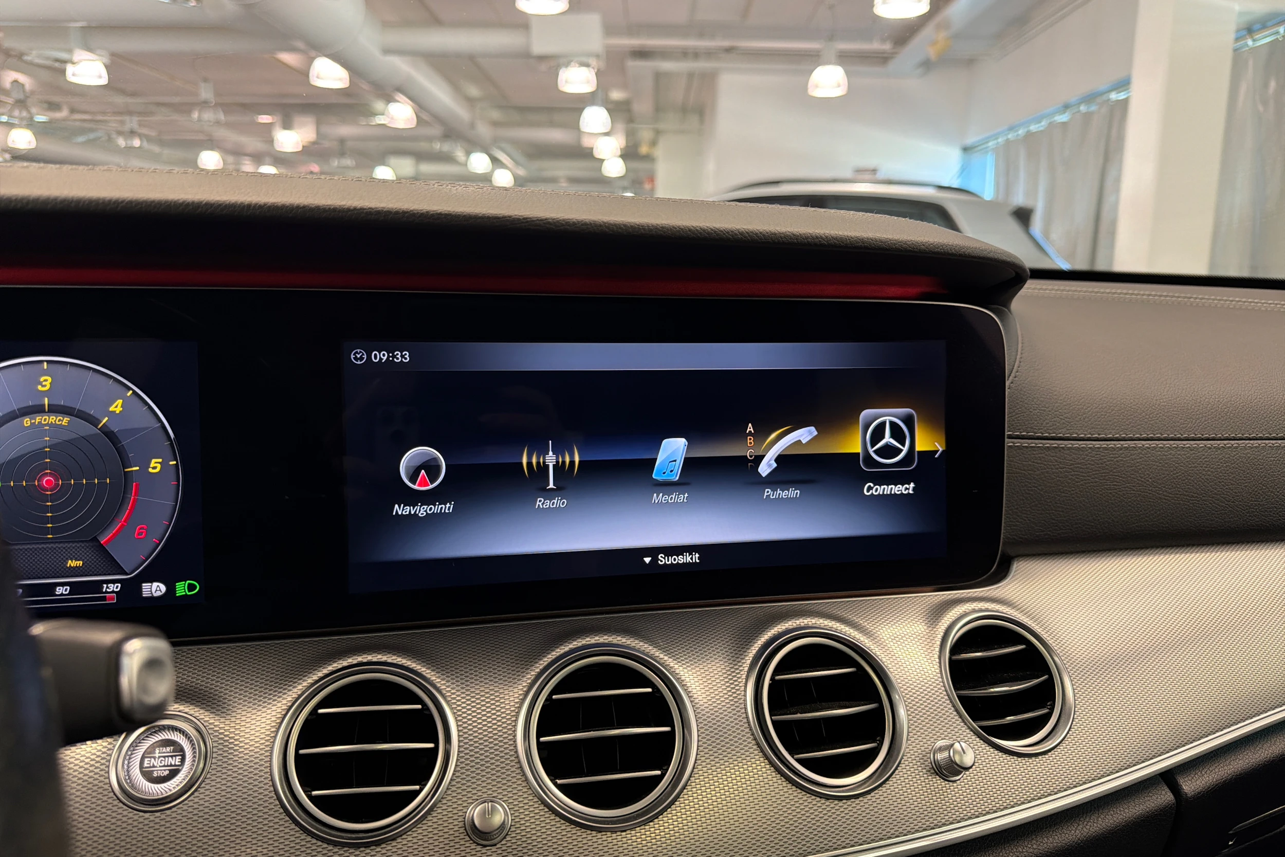 harmaa Mercedes-Benz E 2017 kuva 33.