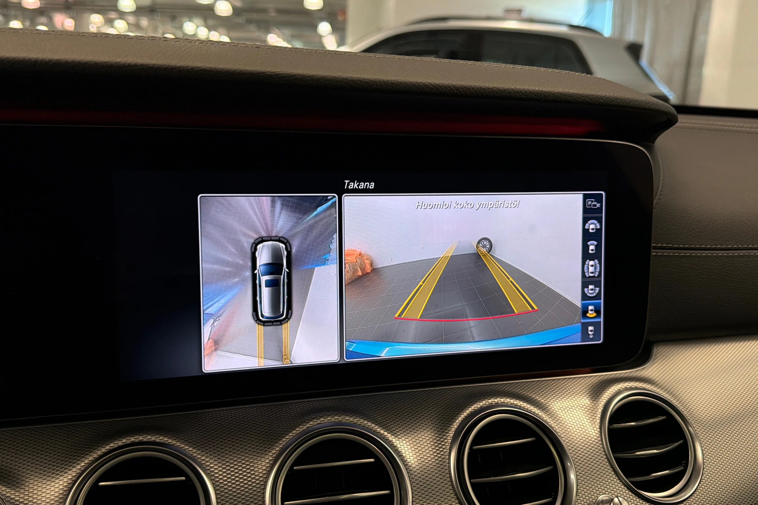 harmaa Mercedes-Benz E 2017 kuva 40.