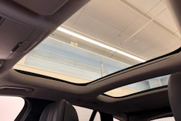 harmaa Mercedes-Benz E 2017 kuva 42.