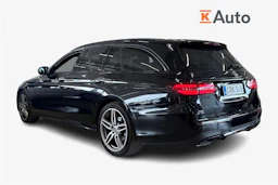 musta Mercedes-Benz E 2017 kuva 3.