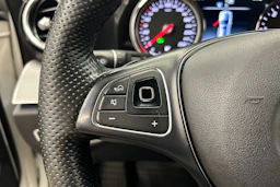 valkoinen Mercedes-Benz E 2017 kuva 16.