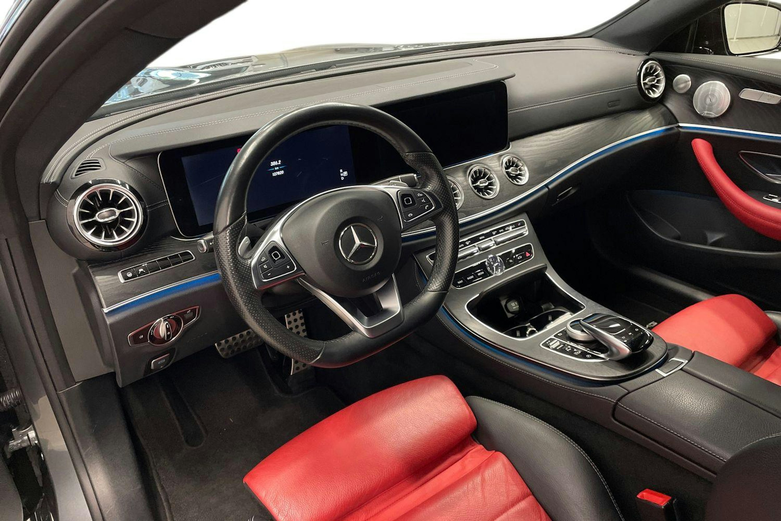 harmaa Mercedes-Benz E 2017 kuva 6.