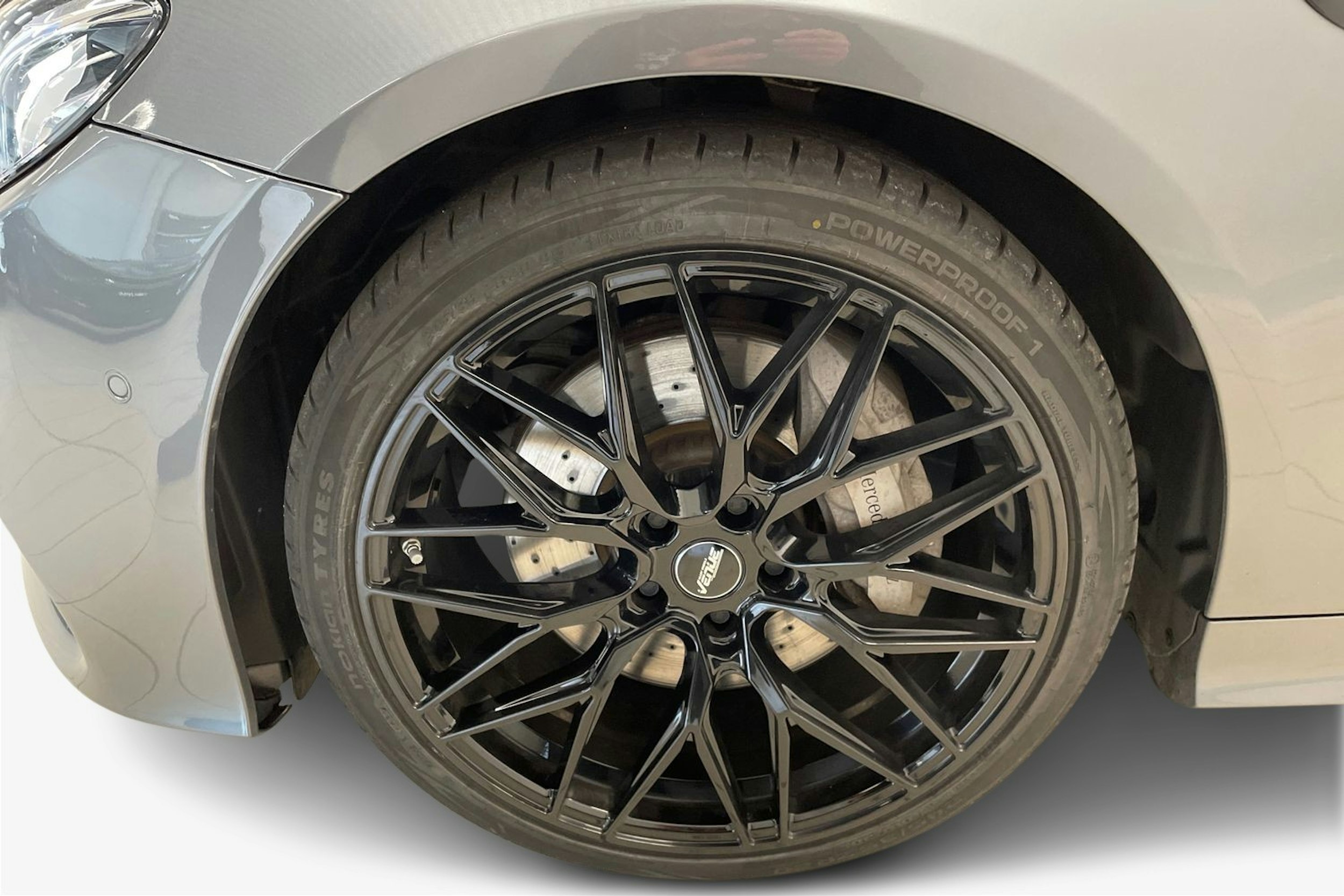 harmaa Mercedes-Benz E 2017 kuva 9.