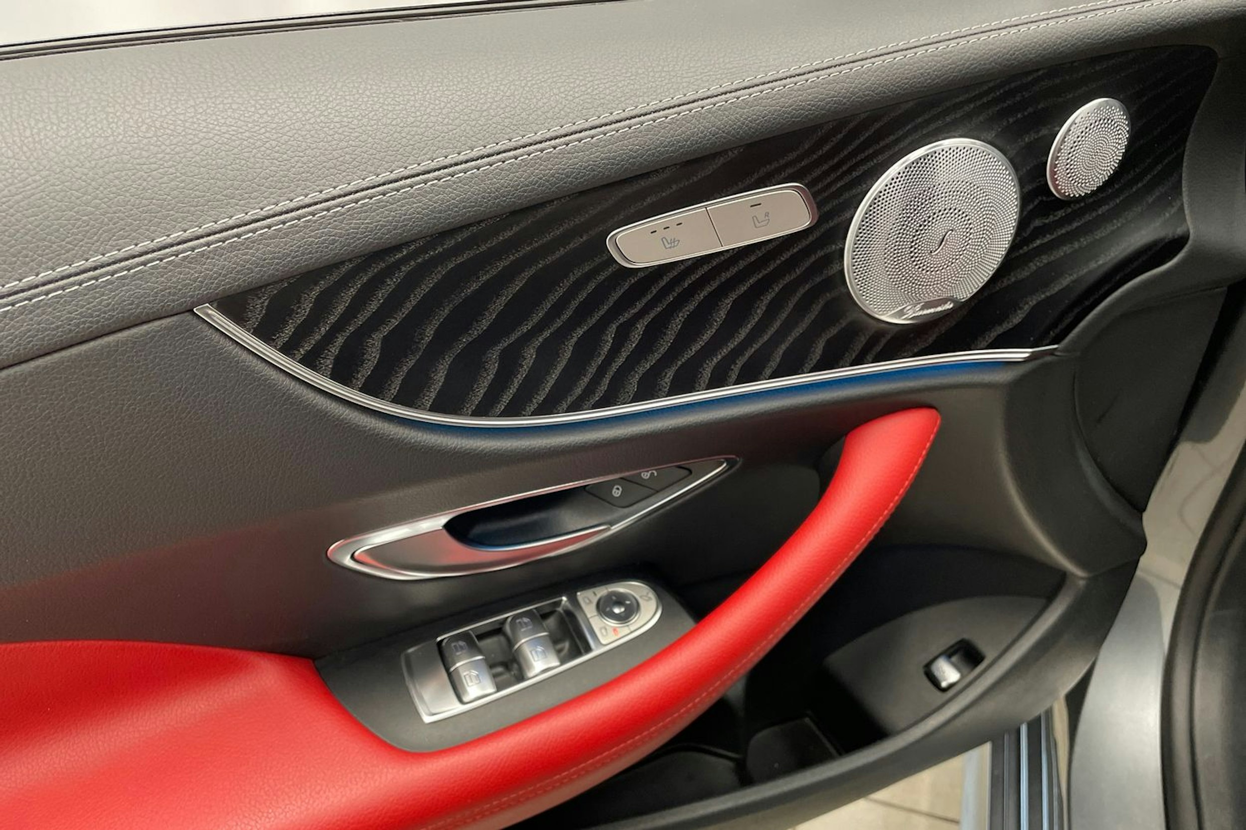harmaa Mercedes-Benz E 2017 kuva 16.