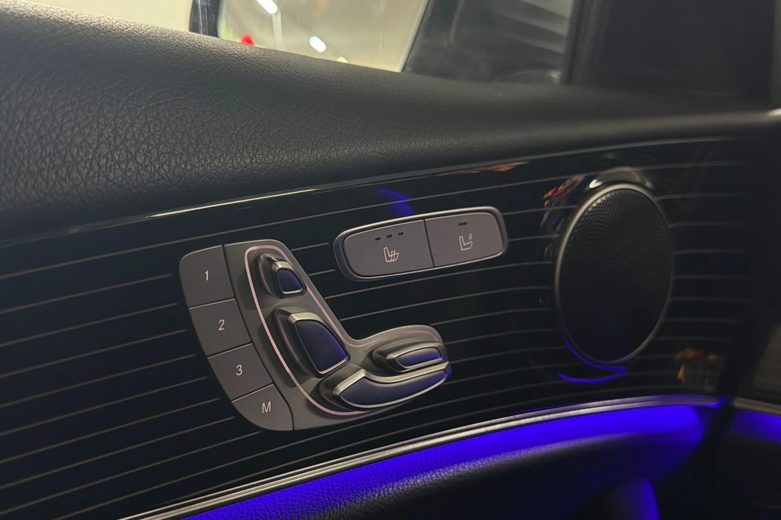 harmaa Mercedes-Benz E 2017 kuva 6.