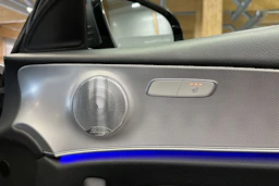 harmaa Mercedes-Benz E 2017 kuva 11.