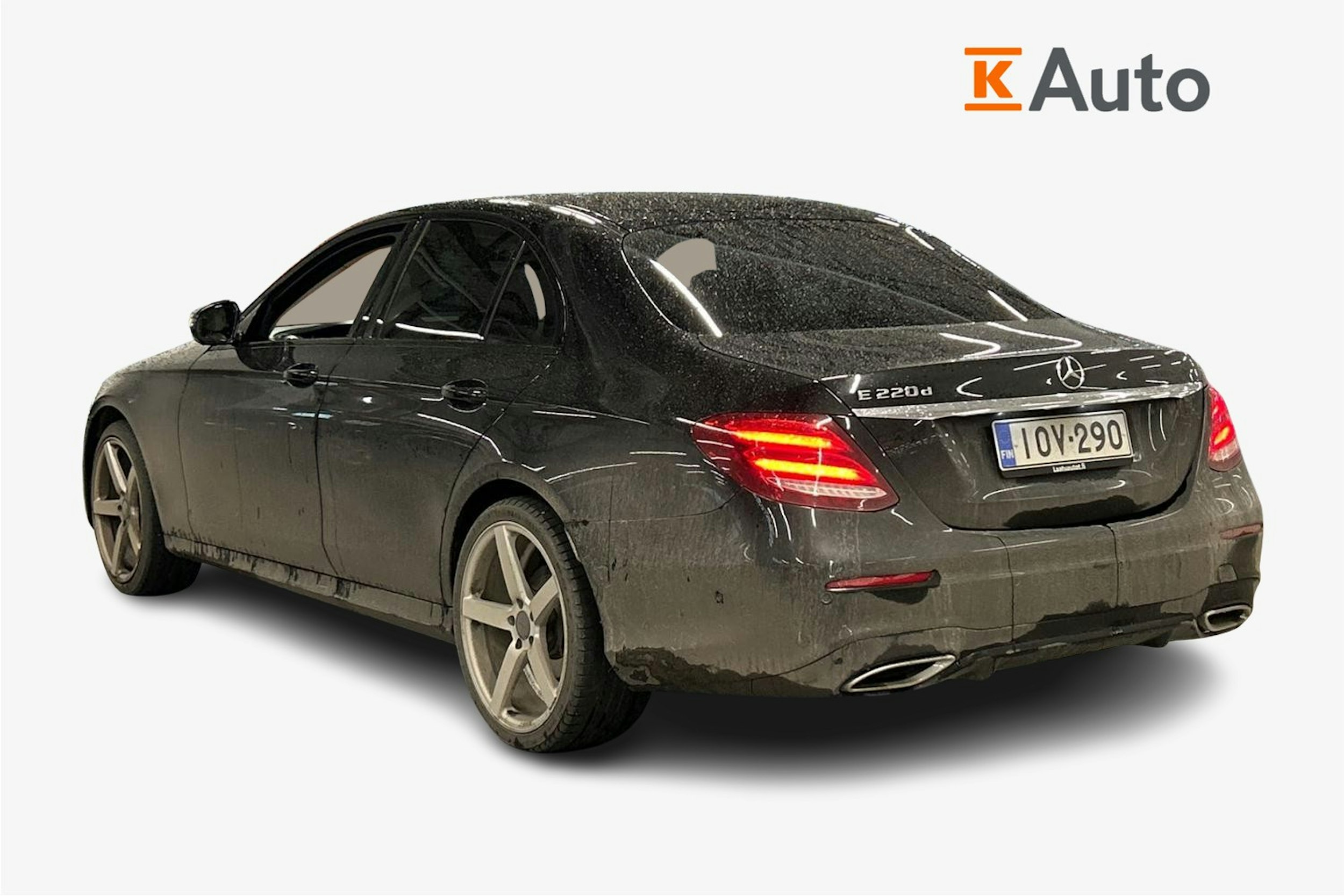 musta Mercedes-Benz E 2017 kuva 3.