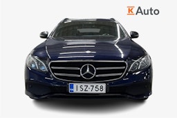 musta Mercedes-Benz E 2017 kuva 5.