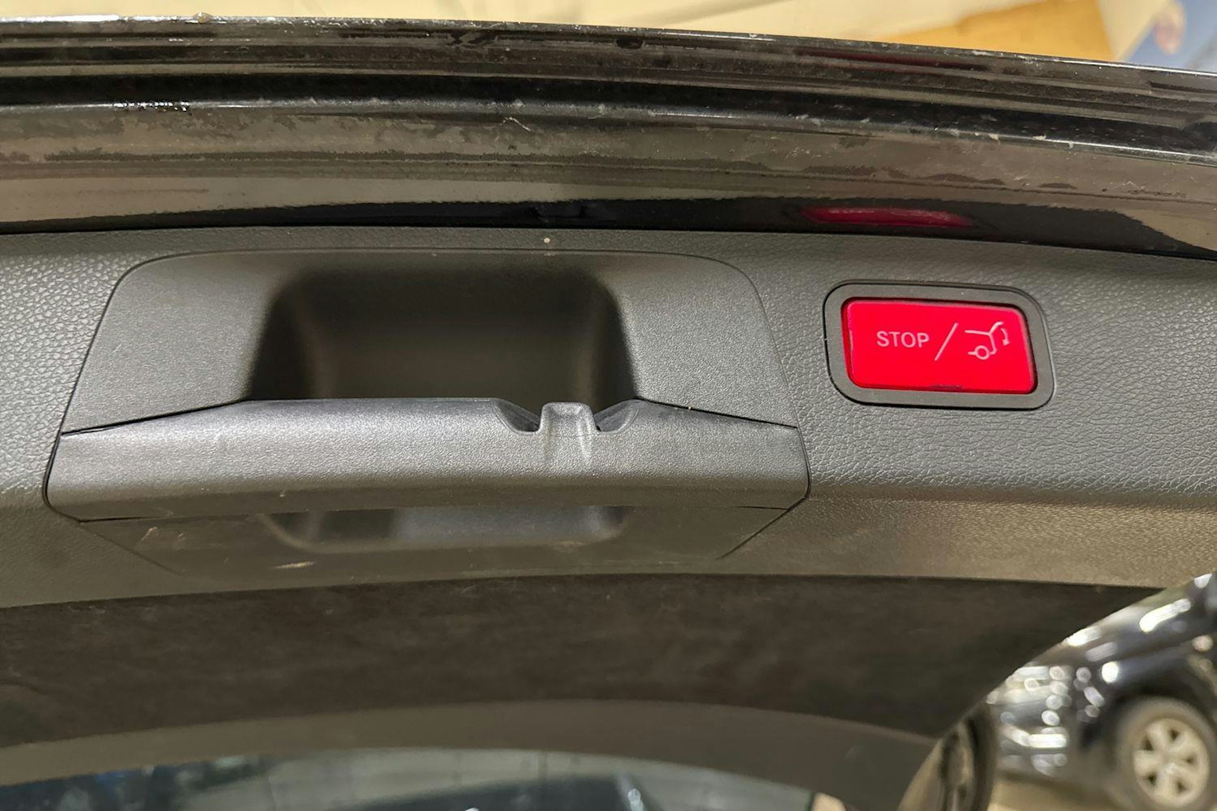 musta Mercedes-Benz E 2017 kuva 6.