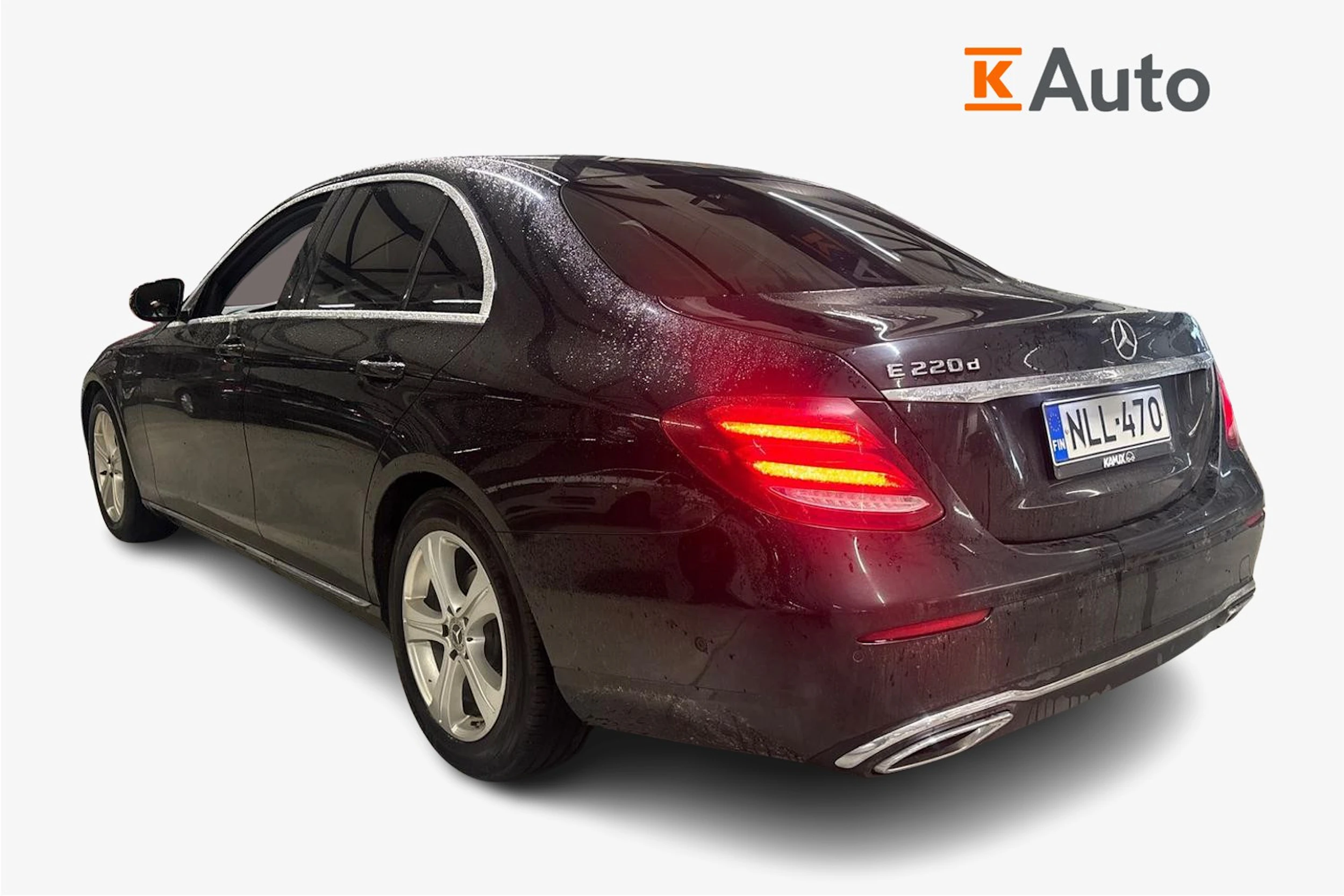 musta Mercedes-Benz E 2017 kuva 2.