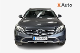 harmaa Mercedes-Benz E 2017 kuva 5.