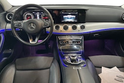 Musta Mercedes-Benz E 2017 kuva 9.