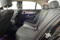 Musta Mercedes-Benz E 2017 kuva 10.