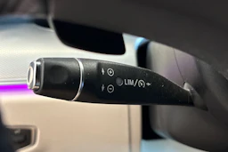 sininen Mercedes-Benz E 2017 kuva 17.