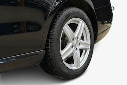 musta Mercedes-Benz E 2017 kuva 11.