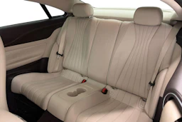 met. hopea Mercedes-Benz E 2017 kuva 8.